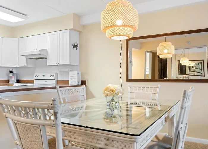 Beachfront 2-bedroom At Atlantis Building, Ocean Ocean Views & Pool Access * Ocean City