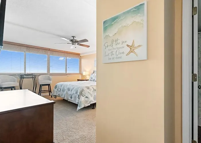 Beachfront 2-bedroom At Atlantis Building, Ocean Ocean Views & Pool Access * Ocean City